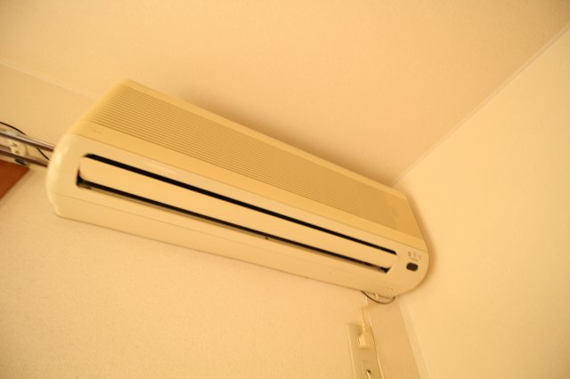 プレミール泉　　　鹿沼市泉町の設備|エアコン