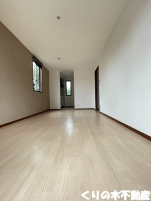 【居間・リビング】 | チェリーハイツ | こちらの居間で趣味の時間をお楽しみください