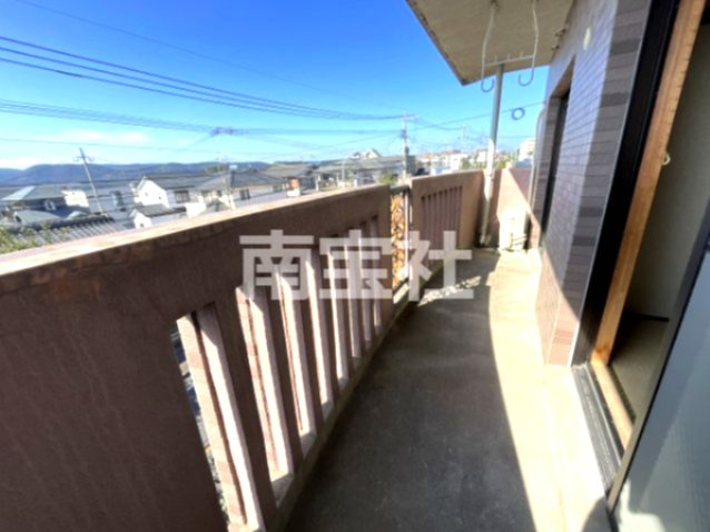 【バルコニー】