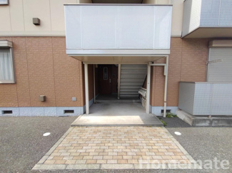 【エントランス】