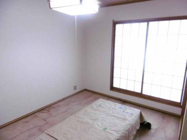 グリーンヒル平清水の和室