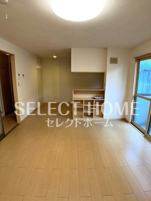 【居間・リビング】 | シャルマン松橋Ａ | ゆったり過ごせるリビングです