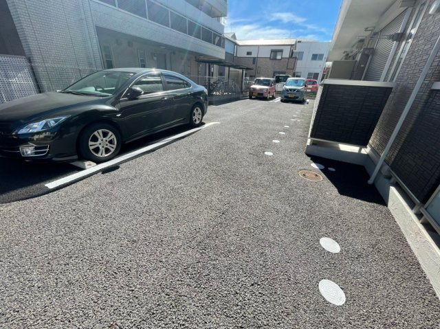 ever greenの駐車場