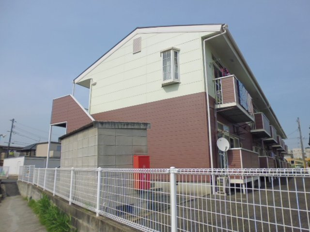 ニューシティ中庄の外観