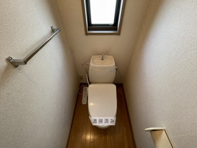 【トイレ】 | クレールテラスI【SHM】 | 人気のシャワートイレ・バストイレ別！シャワートイレ必須という方も安心ですよね♪