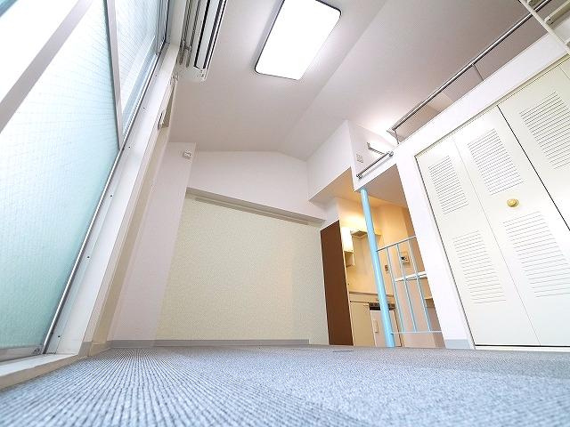 シティパレス柳町P-3の居間・リビング|ゆったり過ごせるリビングです