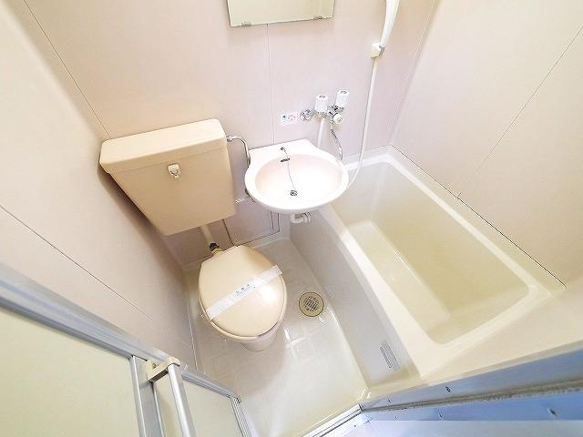 シティパレス柳町P-3のトイレ|トイレもきれいです