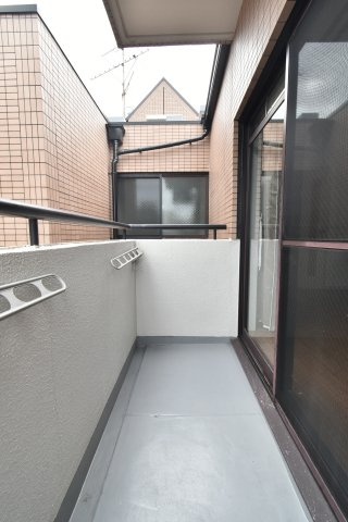 オブリガード西京のバルコニー|お洗濯にも便利なバルコニー付き
