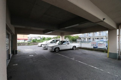 【駐車場】 | 八重洲コア