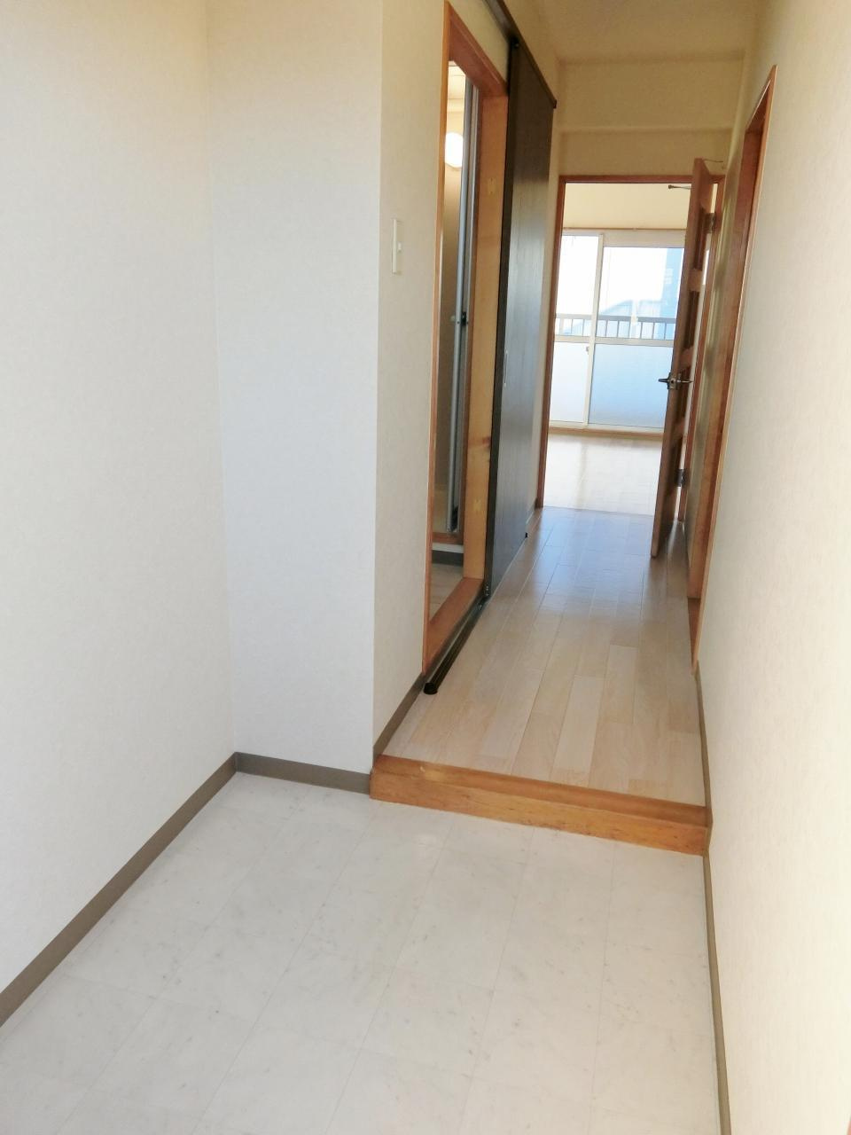 ベルハイツの玄関