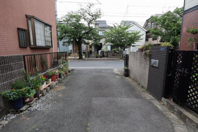【前面道路含む現地写真】 | 市川市曽谷五丁目　土地