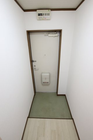 【玄関】 | 青葉荘