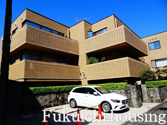 ベルテ経堂の外観