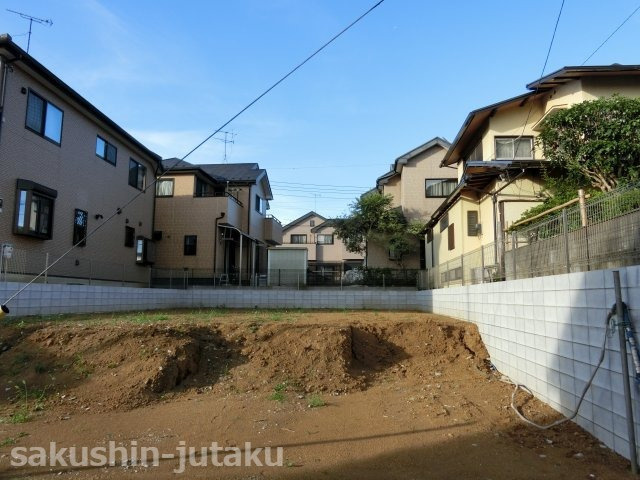 宮野木台４丁目　売地の外観|宮野木台４丁目　売地　建築条件無し　約５９坪の整形地　第一種低層住居専用地域　建ぺい率60％容積率150%　南側４．４ｍ公道面　