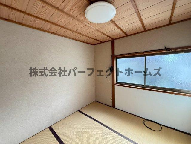 村野本町テラスの和室|畳の上でゆっくりとくつろげる和室です