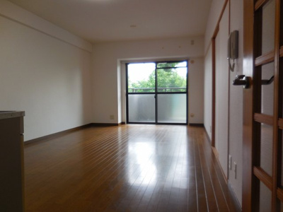 【居間・リビング】 | ホロンコート神戸