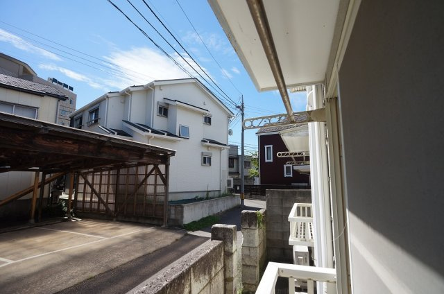 【バルコニー】 | サンハイム | 物干スペース
