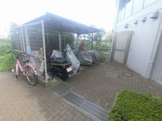 【その他共用部分】 | バイク置場です。