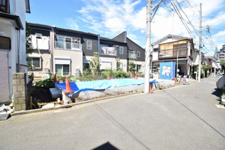 【前面道路含む現地写真】 | 現地見学や資料請求などお気軽にお問合わせ下さい。
周辺環境とあわせて現地ご案内致します。