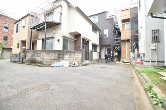 【前面道路含む現地写真】 | 現地見学や資料請求などお気軽にお問合わせ下さい。
周辺環境とあわせて現地ご案内致します。