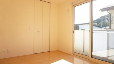 【洋室】 | ロイヤル・メゾンA棟