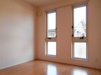 【洋室】 | ロイヤル・メゾンA棟