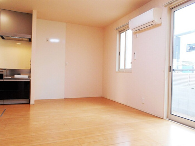 【居間・リビング】 | ロイヤル・メゾンA棟