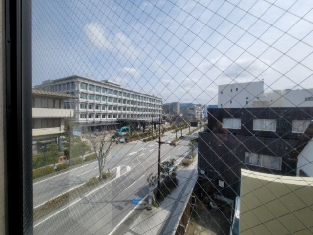 千祥ビルの展望|目の前は彦根市役所と湖東土木事務所が見えます
