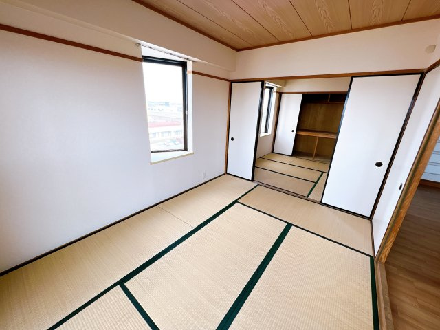 イーストタウンの和室