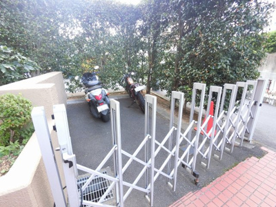 【その他共用部分】 | カルム宮﨑台 | バイク置場です。