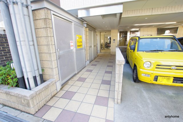 サンパレス都島　仲介手数料無料のエントランス