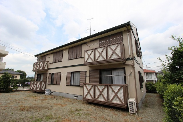 ハイツシンフォニーⅠの外観