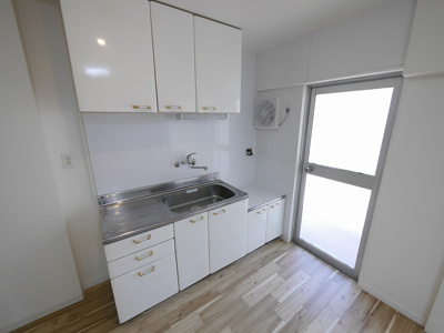 【キッチン】 | 垂水上高丸住宅B棟 | きれいなキッチンです