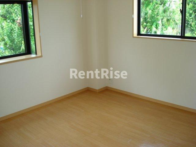 コンフォール馬東の洋室|洋室