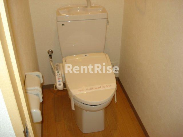 コンフォール馬東のトイレ|シャワー付トイレ