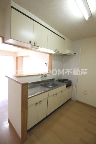 ガーデンヒルズ鷹尾のキッチン|キッチンでお料理をお楽しみください