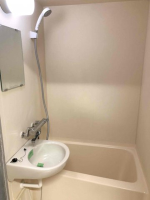 【浴室】 | コーポ日浅5 | 日々の疲れを癒すお風呂付です