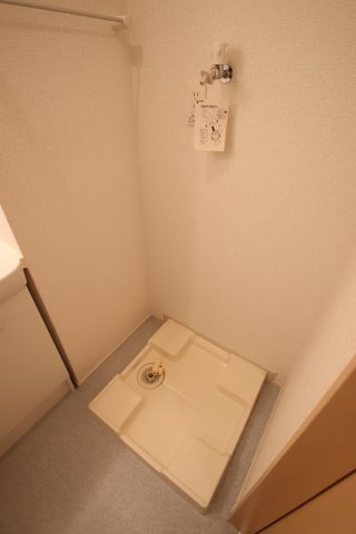 【設備】 | フルーリール | 室外洗濯機置場