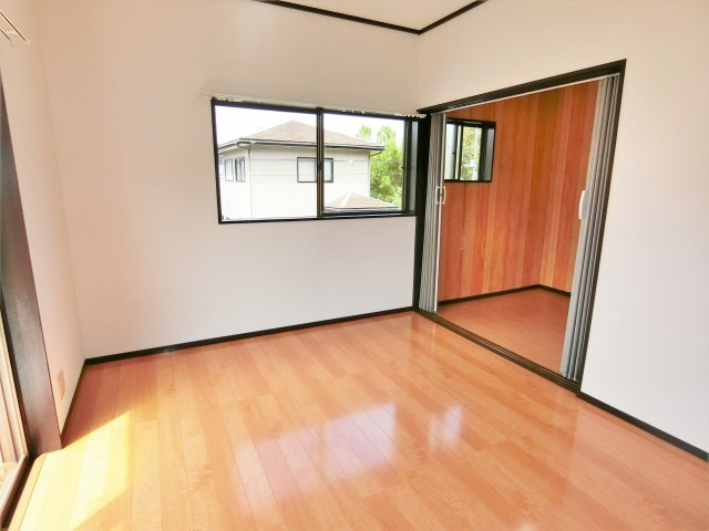 日向住宅の洋室