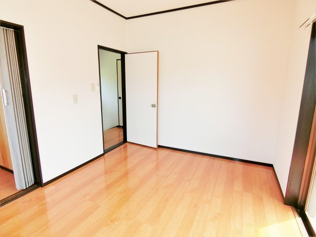 日向住宅の洋室