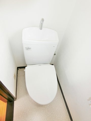 日向住宅のトイレ
