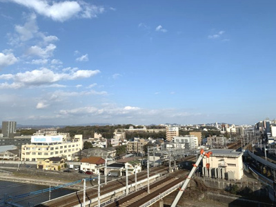 【展望】 | リバーサイドパレス明石 | 明石城、雄大な明石川や晴れ渡る空を見ることで、気持ちがリフレッシュします。