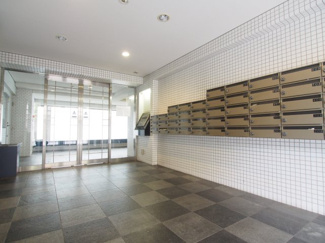 【エントランス】 | 建物の内部です