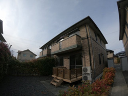 ロイヤルスクエア C