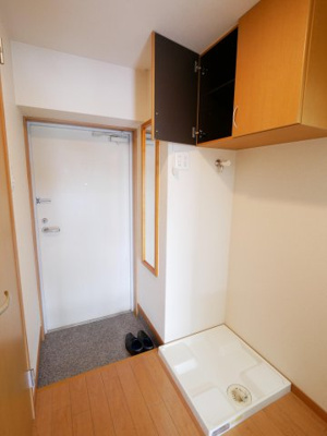 【玄関】 | フラッティ円町北