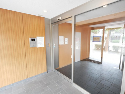 【エントランス】 | フラッティ円町北 | オートロックあり