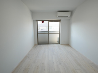 【居間・リビング】 | フラッティ西大路花屋町