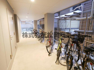 【その他共用部分】 | QUINTO五条烏丸 | 駐輪場