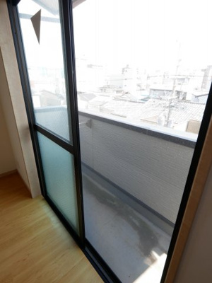 【バルコニー】 | フラッティ堀川下立売