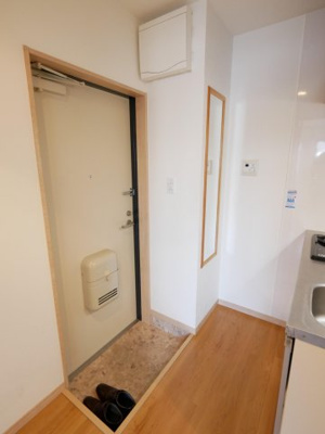 【玄関】 | フラッティ堀川下立売